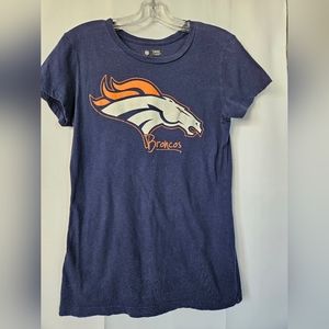 Denver Broncos women's fitted t-shirt size medium‎